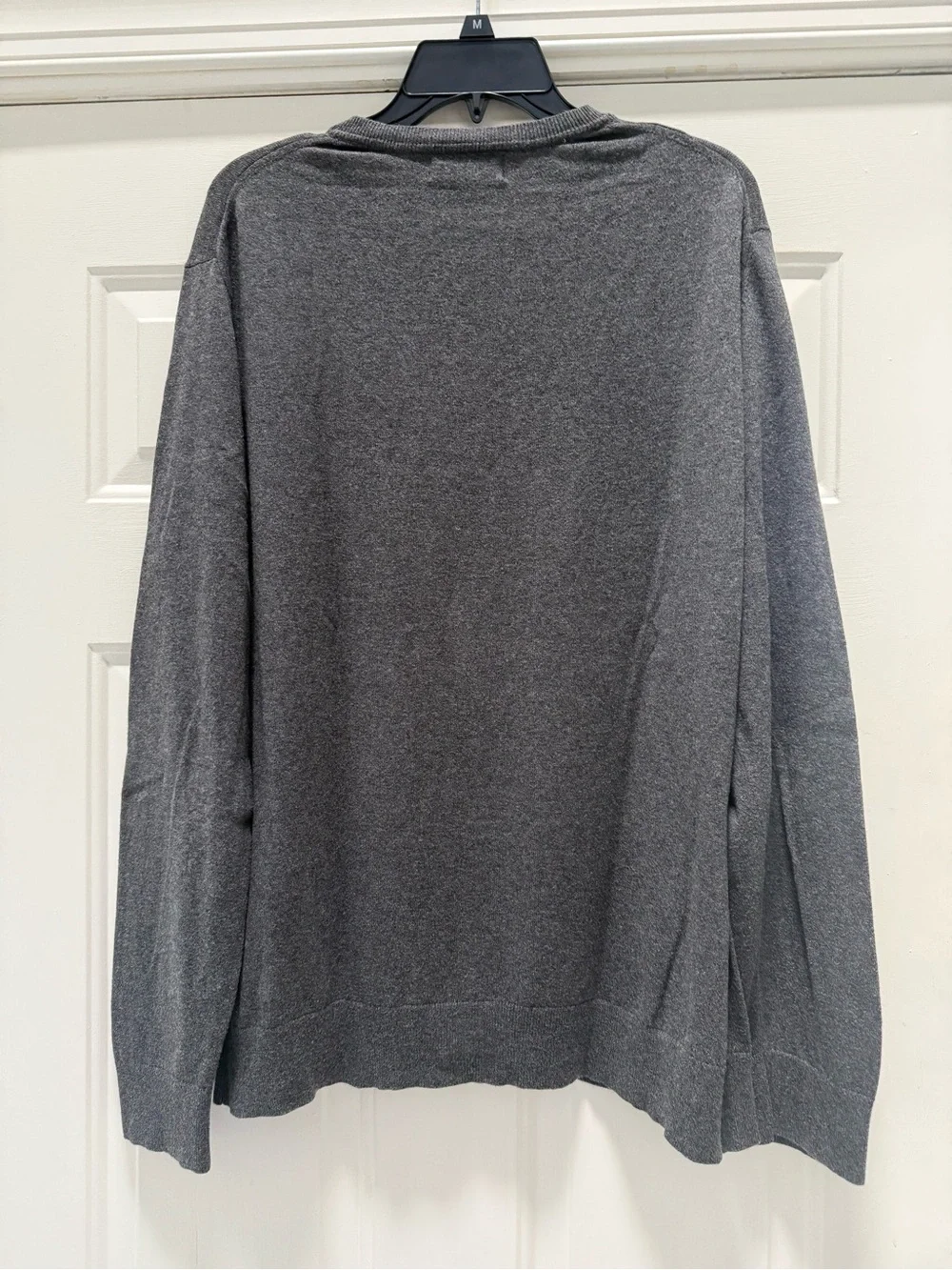 EUC Banana Republic Dark Charcoal V-Neck Sweater